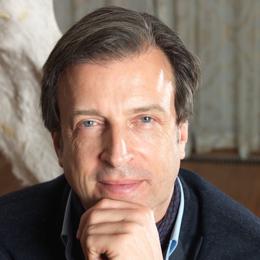 Collector Alain Servais on Insider Trading in the Art Market, “Blood-Sucking Leeches,” and Why We're Now Just the Fashion Industry