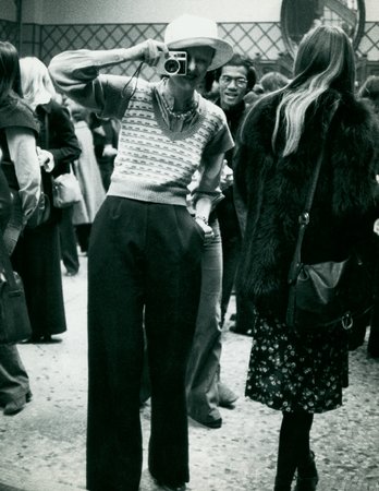 Coddington caught in a candid moment by Bill Cunningham in the 1970s