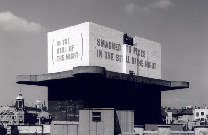 Lawrence Weiner, SMASHED TO PIECES (IN THE STILL OF THE NIGHT), 1991