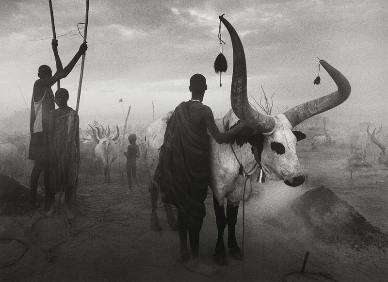 Dinka group at Pagarau