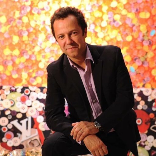 Vik Muniz and Other Artists in the News