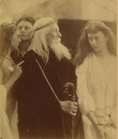 King Lear Alotting HIs Kingdom to HIs Three Daughters