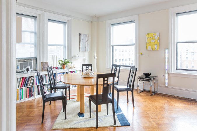 overall dining room