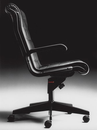 Executive office chairs and seating system