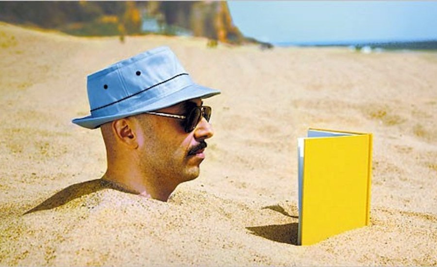 Looking for a Summer Art Read? Here Are 9 Addictive New Page-Turners to Take to the Beach