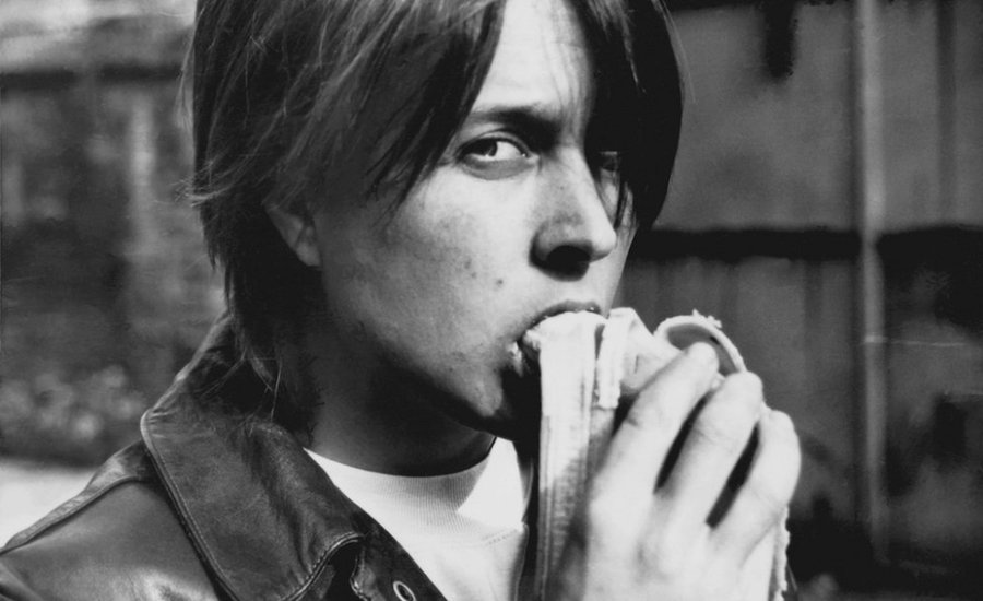 Sarah Lucas's Work is One Big Dick Joke—And That Rules