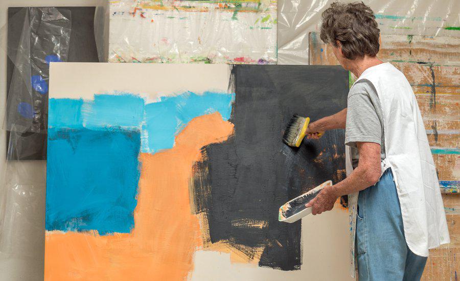 What Annabel Andrews Thinks About When She's Painting