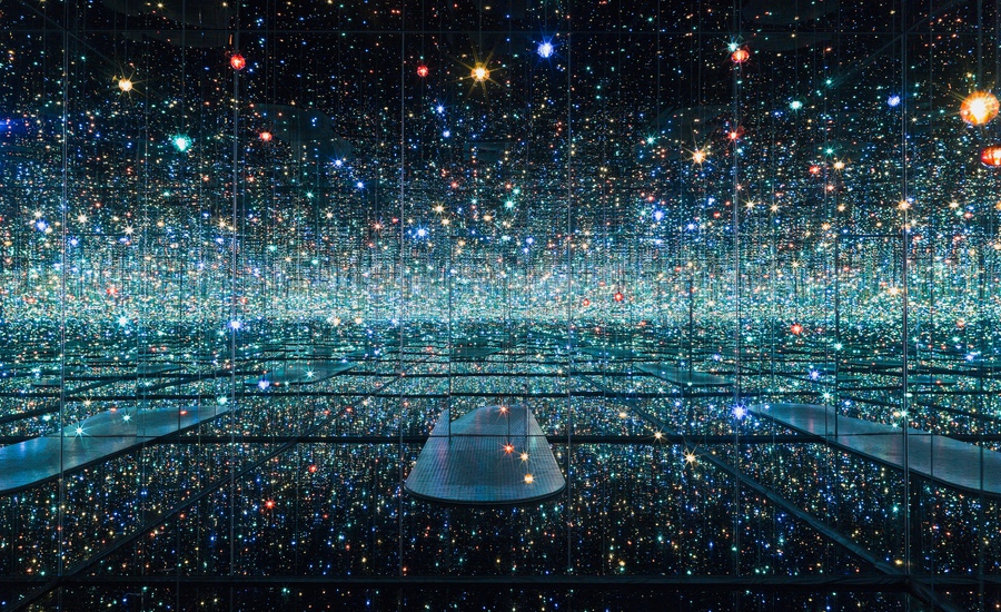 ANATOMY OF AN ARTWORK Infinity Mirrored Room – The Souls of Millions of Light Years Away by Yayoi Kusama