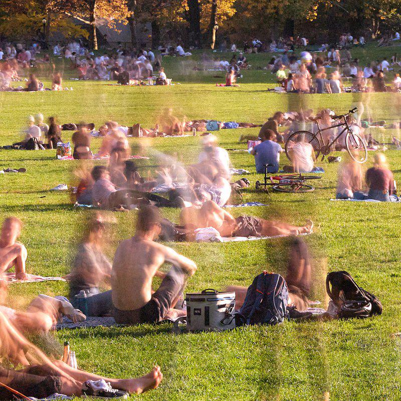 view:50846 - Andrew Prokos, Sunday in Sheep Meadow - 