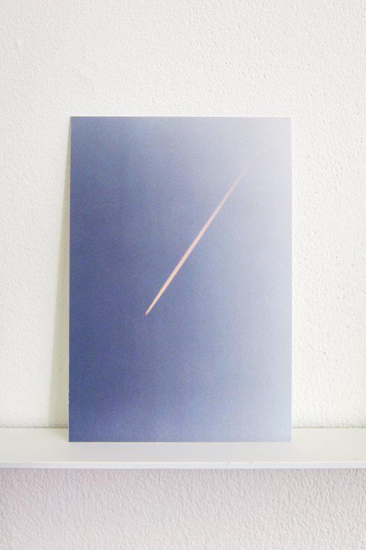 view:44030 - Ann Veronica Janssens, 5 lines of pink in the air, randomly - 