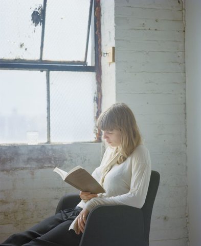 Carrie Schneider - Sarah reading Gail Scott (My Paris, 1999) from the series Reading Women (2012-2014)