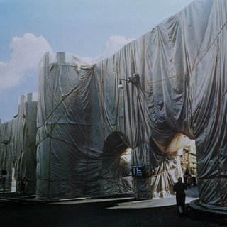 Christo and Jeanne-Claude, The Wall - Wrapped Roman Wall