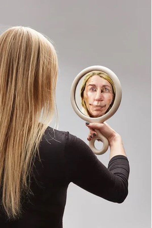 view:84711 - Cindy Sherman, Untitled (Vanity Mirror) - Photography by Alistair Matthews