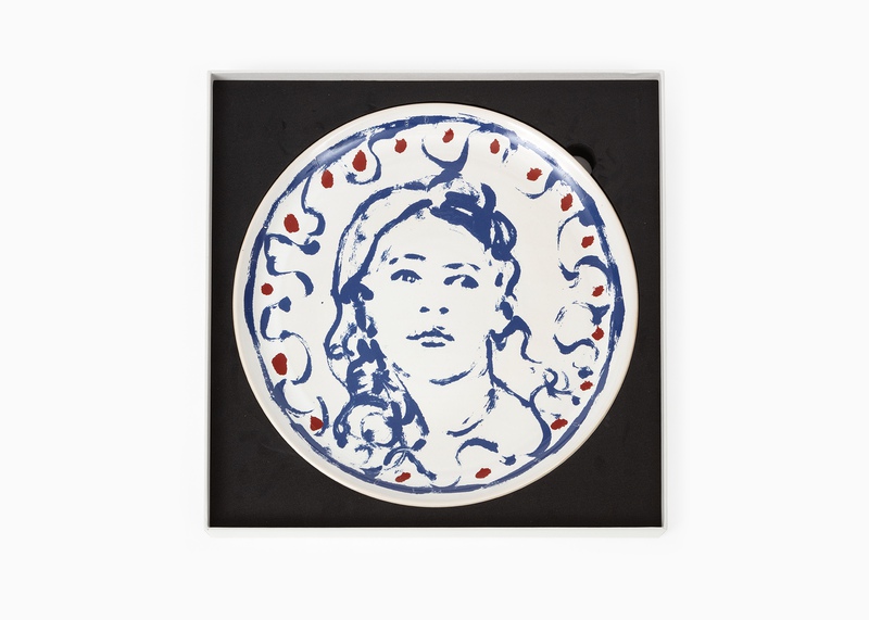 view:83040 - Claire Tabouret, Portrait with Curls - Stoneware Plate - 