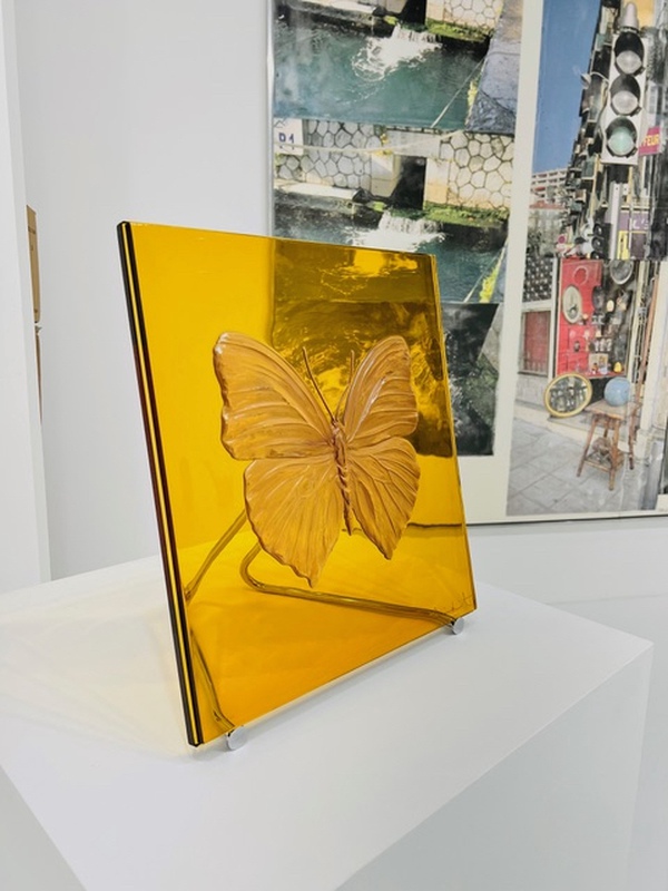 view:87112 - Damien Hirst, Eternal Beauty (amber) - 