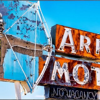 Gary Hodson, Arrow Motel