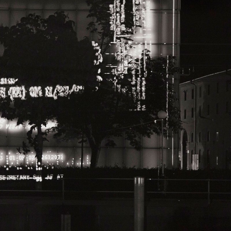 view:30390 - Jenny Holzer, Truth before Power - 