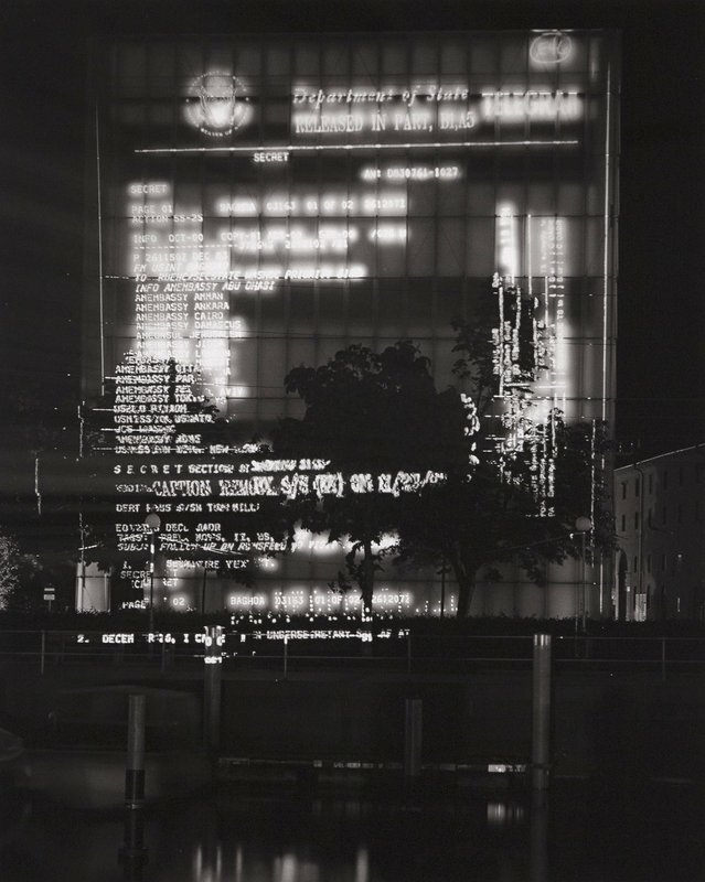 view:30392 - Jenny Holzer, Truth before Power - 