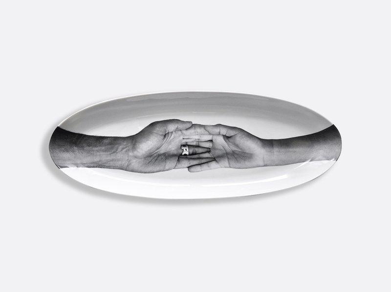 exhibition - Oval Centerpiece