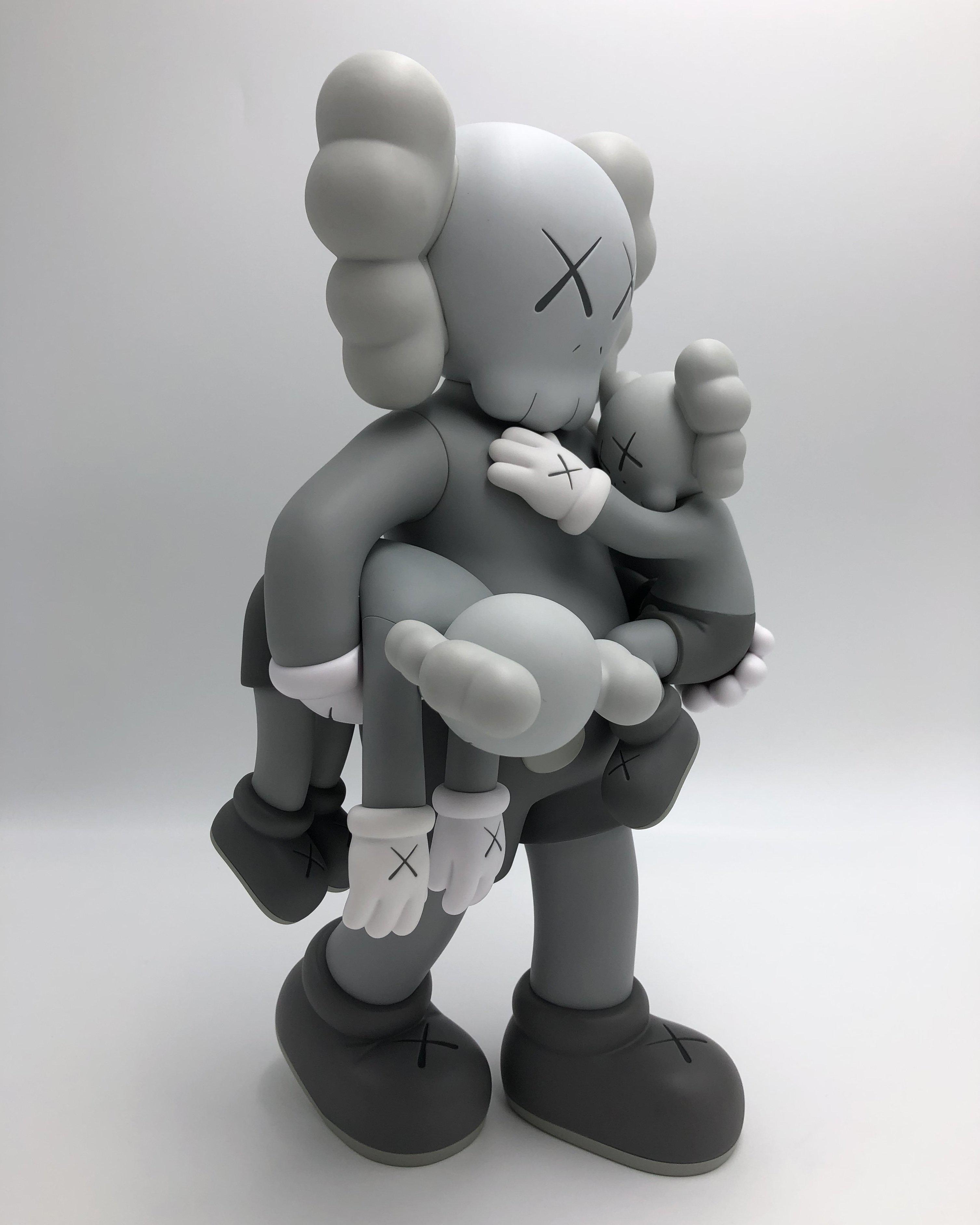 MEDICOM TOY - KAWS CLEAN SLATE BROWNの+banymir.ru