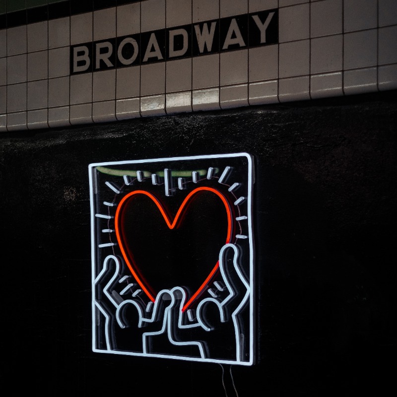 view:74882 - Keith Haring, Radiant Heart YP x Keith Haring - 
