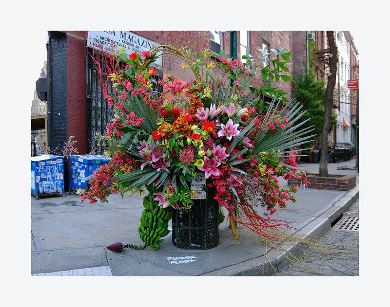 view:59340 - Lewis Miller, Flower Flash, Casa Magazines, West 12th Street & 8th Avenue, New York City - 