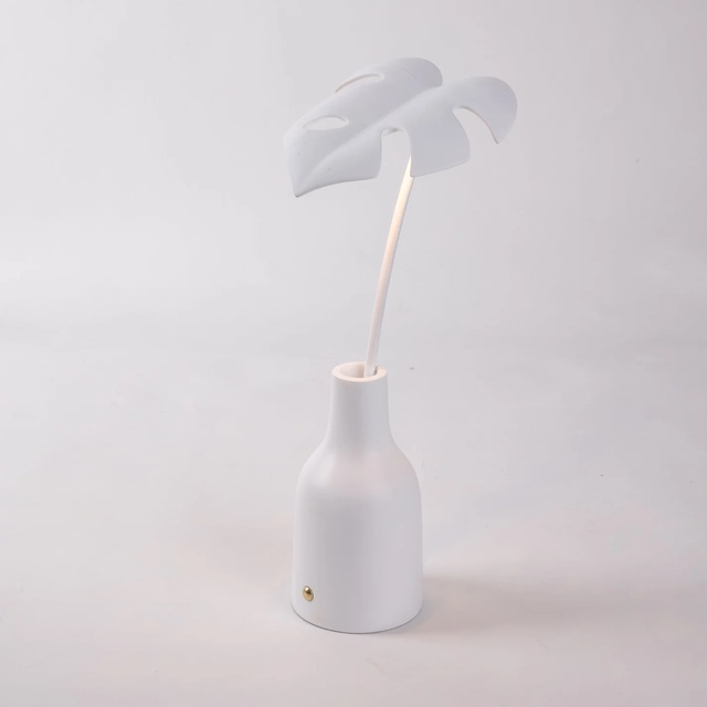 Marcantonio - Leaf Light Delicio, Design and Decorative Arts