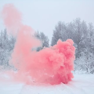 Maria Lax, Pink Smoke