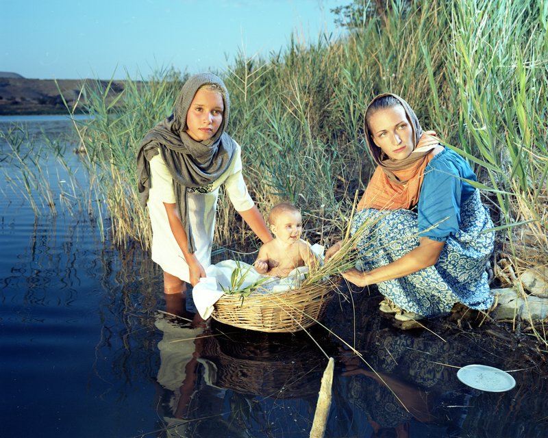 Nikita Shokhov - Evgenia, Julia and her child (Crimea series), Print