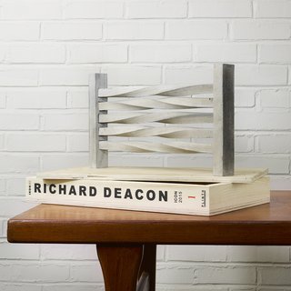 Richard Deacon, Icon