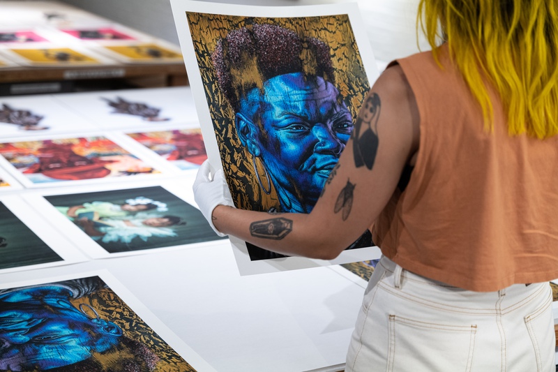 view:75165 - RUSH ARTS 25TH ANNIVERSARY PRINT PORTFOLIO, RUSH ARTS 25TH ANNIVERSARY PRINT PORTFOLIO - 