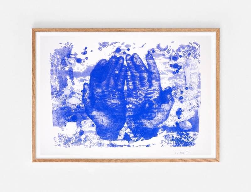 view:89518 - Theresa Weber, Blue Hands - 