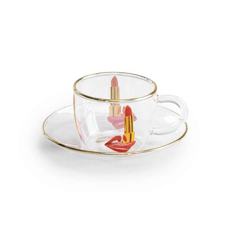 view:70655 - Toiletpaper, Coffee Cup and Saucer - 