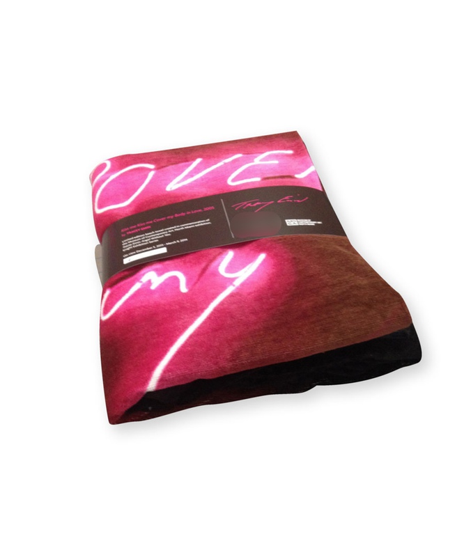 view:71517 - Tracey Emin, Cover My Body with Love Towel - 