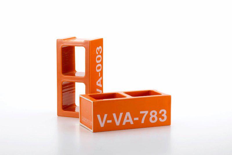 view:50479 - Virgil Abloh, Virgil Abloh x Vitra Ceramic Block Orange - 