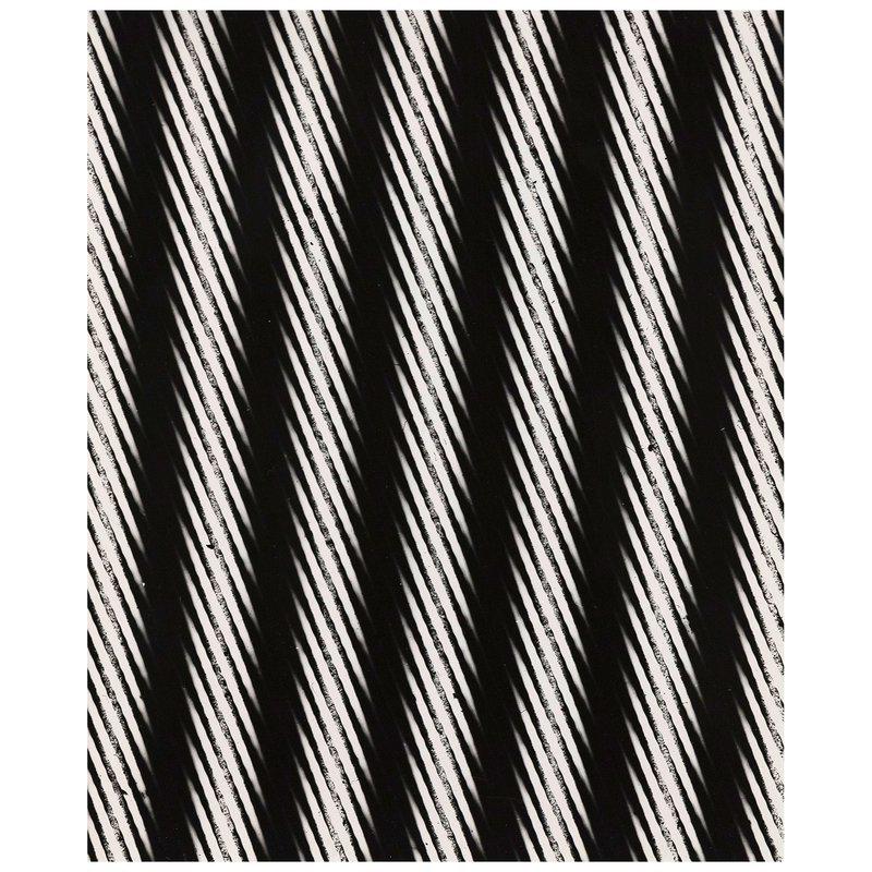 view:47933 - Weegee, Distortion Stripes - 