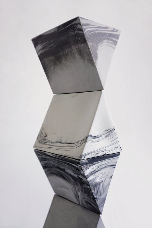 picture of the exhibition location Detail for Surfaces (12 modular units), 2017, marbled porcelain, aluminum, 125 x 16.5 cm x 10 cm. Image courtesy of Artist and CYDONIA, Fort Worth.