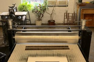 VanDeb Editions art gallery