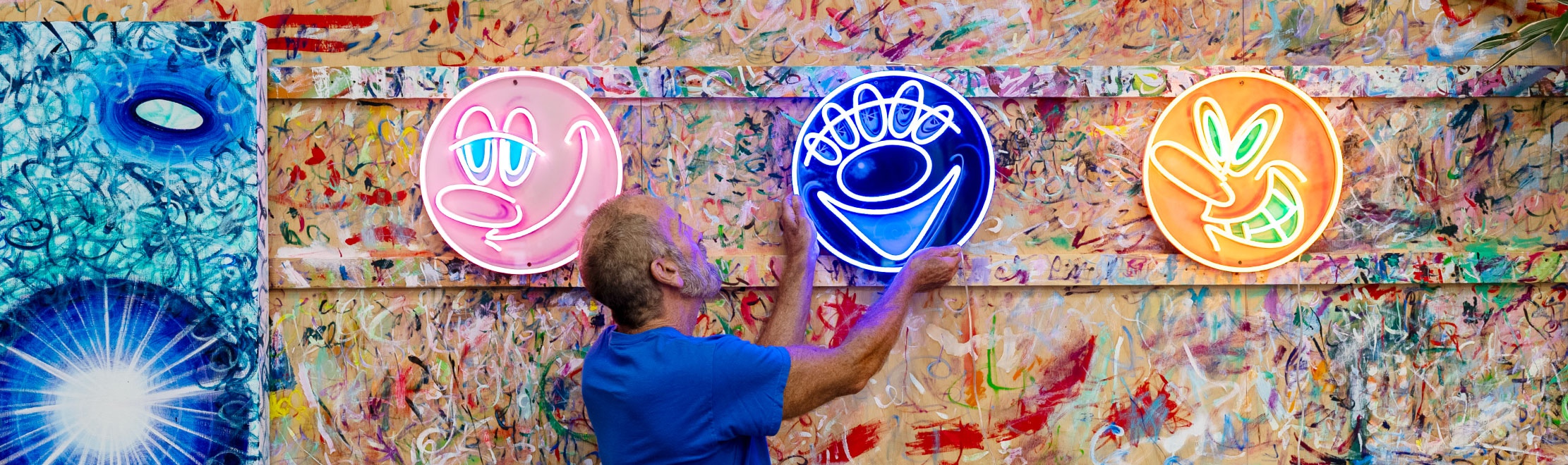 <strong>The Kenny Scharf Neon Collection</strong>