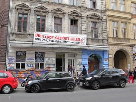  The Jüdische Mädchenschule Berlin ("The Jewish School for Girls") in Mitte was