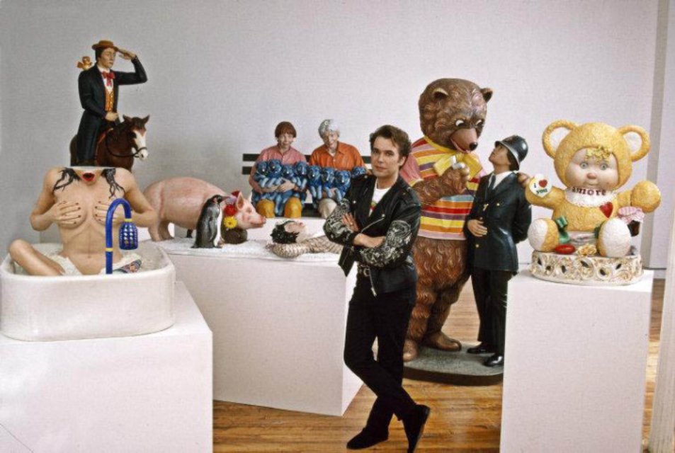 Featured image of post Jeff Koons Wife Sculpture / Born january 21, 1955) is an american artist recognized for his work dealing with popular culture and his sculptures depicting everyday objects.